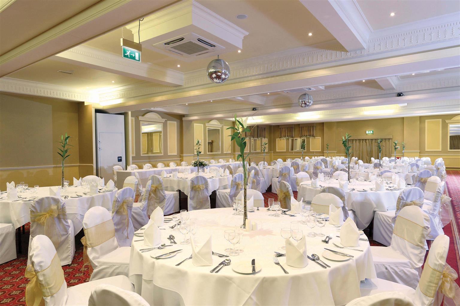 Best Western Rockingham Forest Hotel Corby Ngoại thất bức ảnh